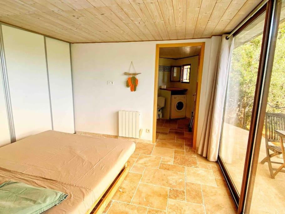 Bas De Villa Au Milieu Des Oliviers. Chateauneuf-Villevieille 外观 照片
